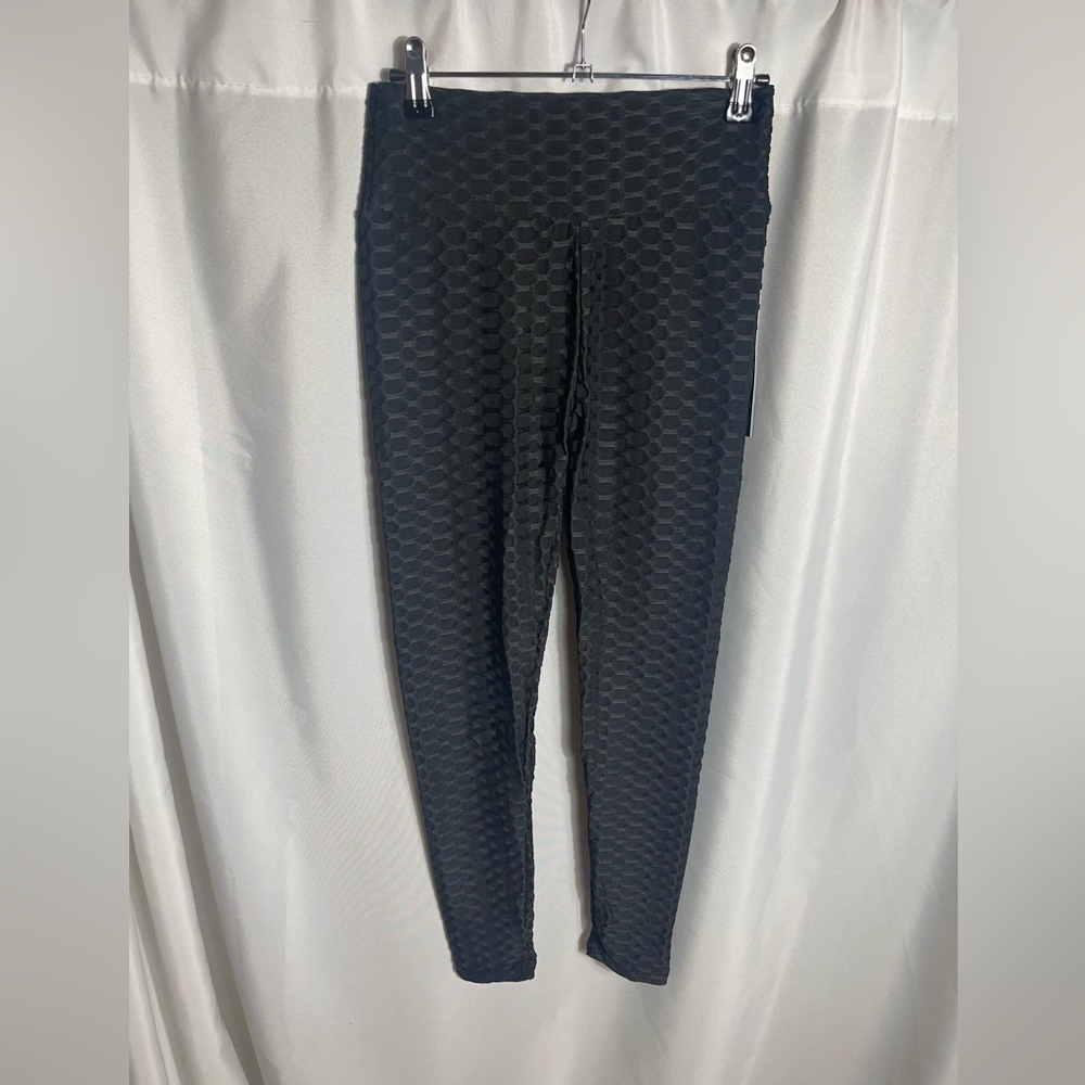 New Mix Black Textured Scrunch Butt Leggings S/M High Waist Honeycomb